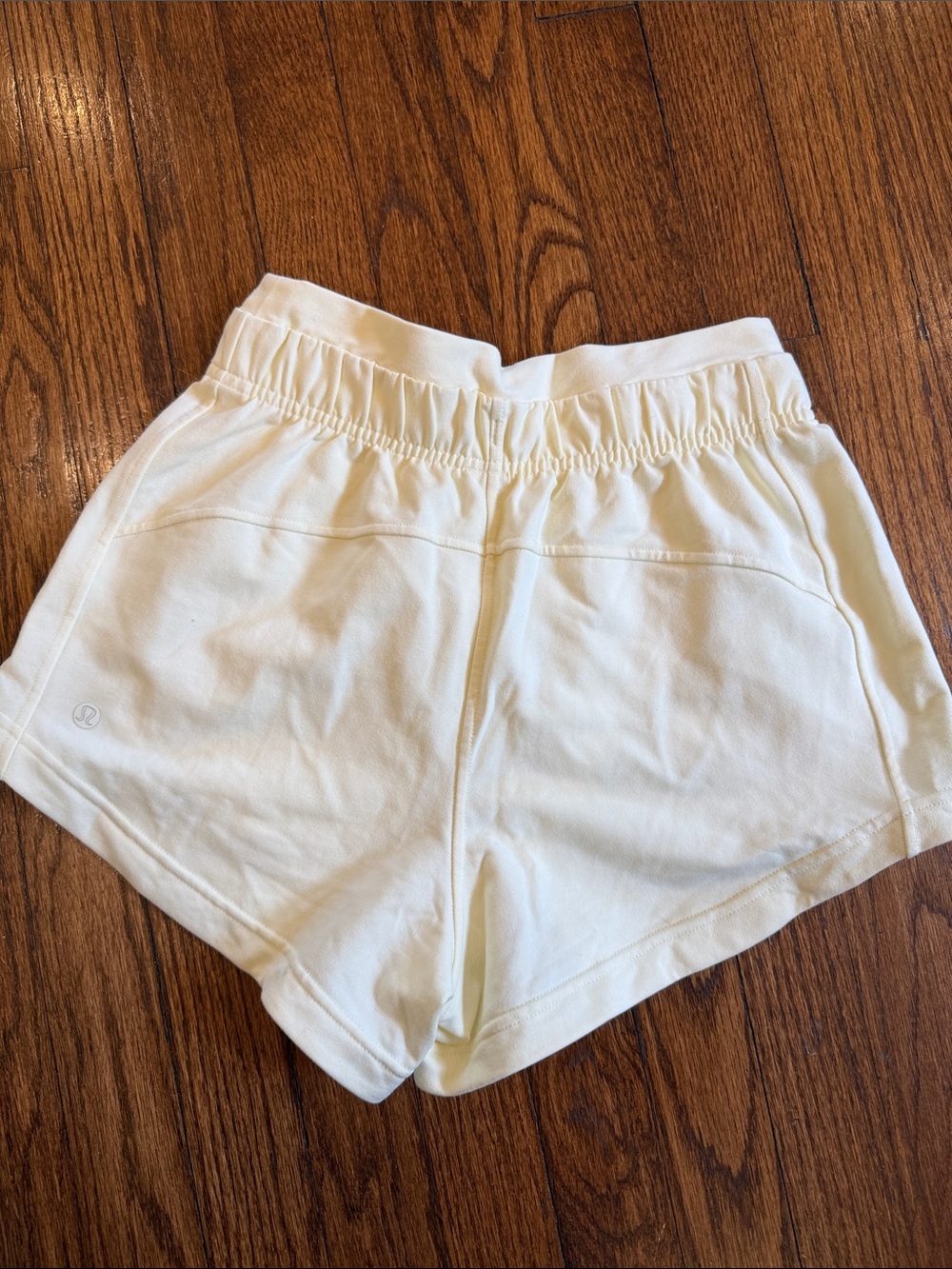 Lululemon Inner Glow High-Rise Short - Picture 4 of 6